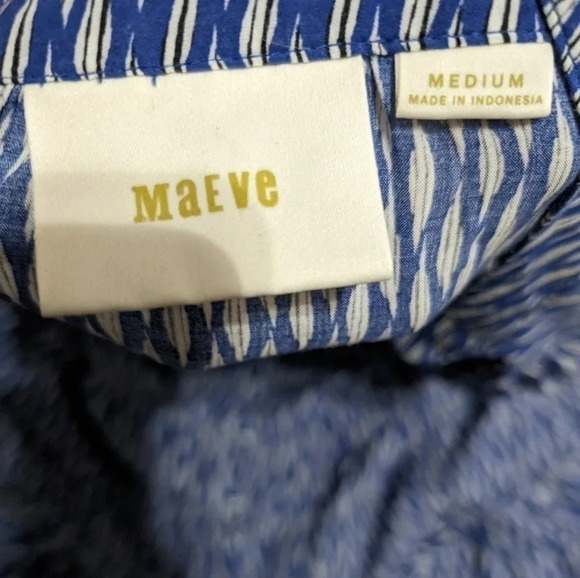 Moving Sale! 💘 Anthropologie Maeve Lila Tiered Tunic Top V-Neck Blue - Picture 7 of 7